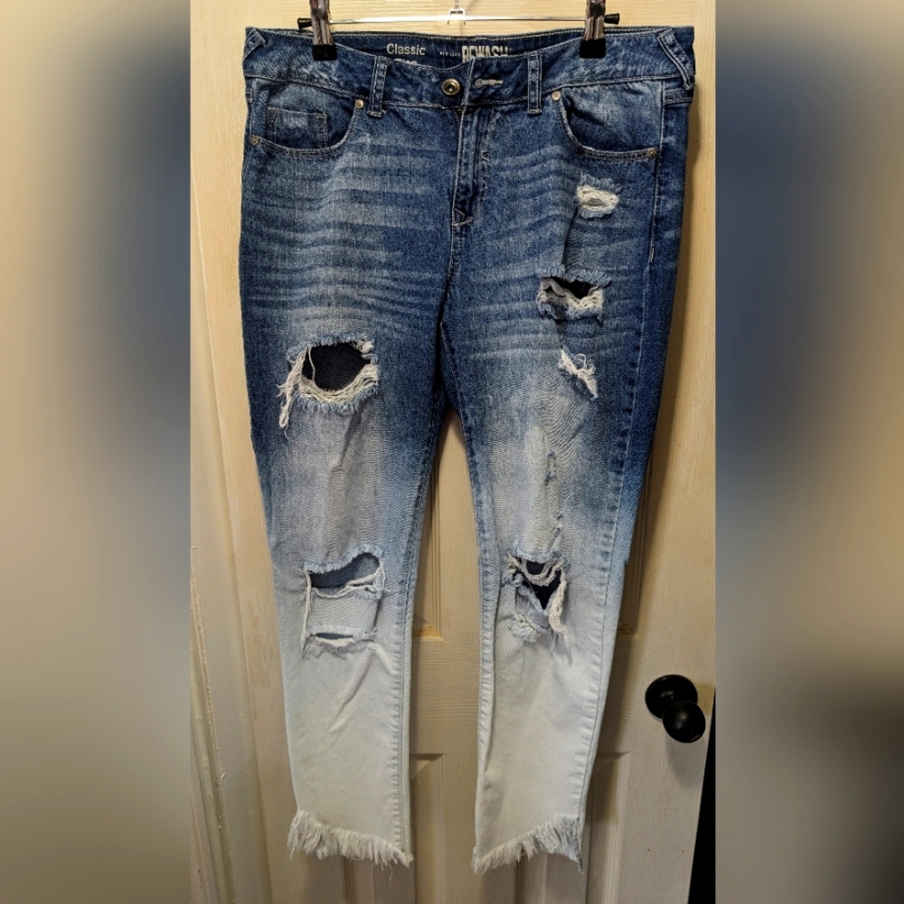 Rewash distressed jeans